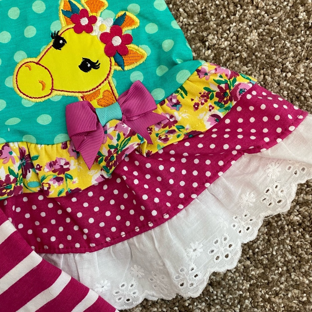 Giraffe Ruffle set - Picture 2 of 4